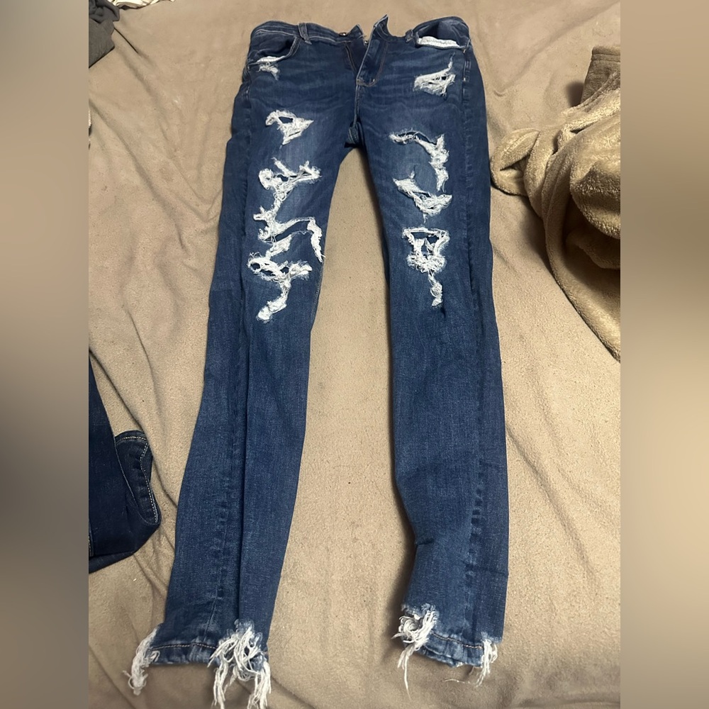 American eagle size 12 ripped blue jeans